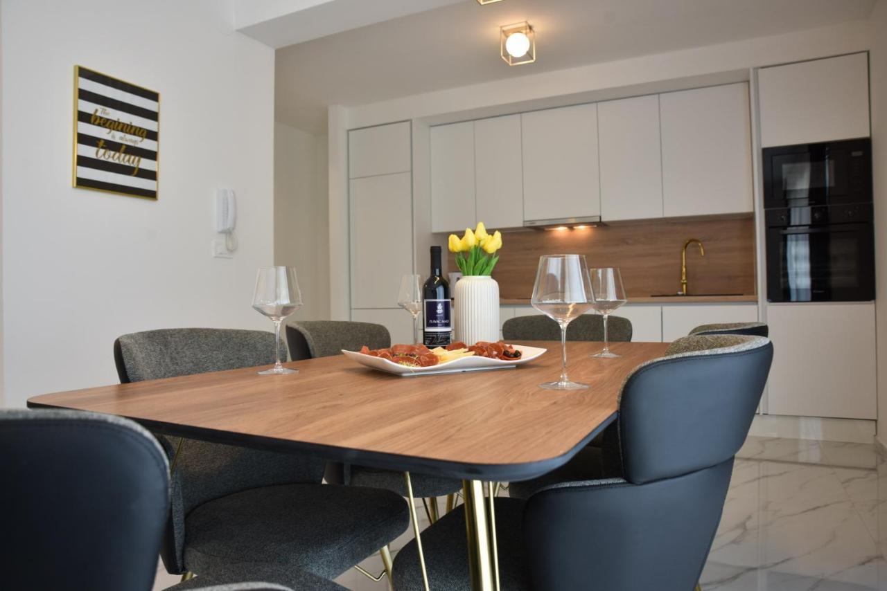 Luxury Apartments La Perla Бибинье Экстерьер фото