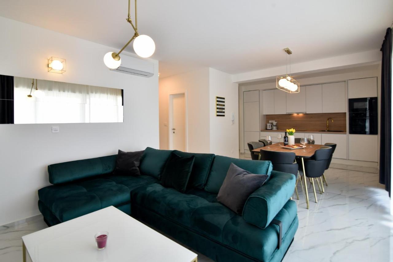 Luxury Apartments La Perla Бибинье Экстерьер фото