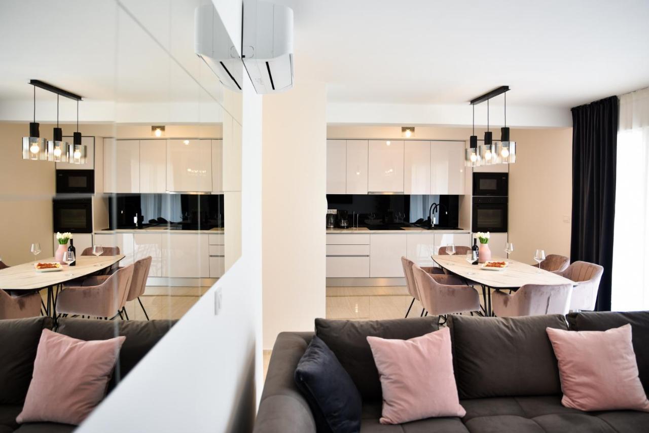 Luxury Apartments La Perla Бибинье Экстерьер фото