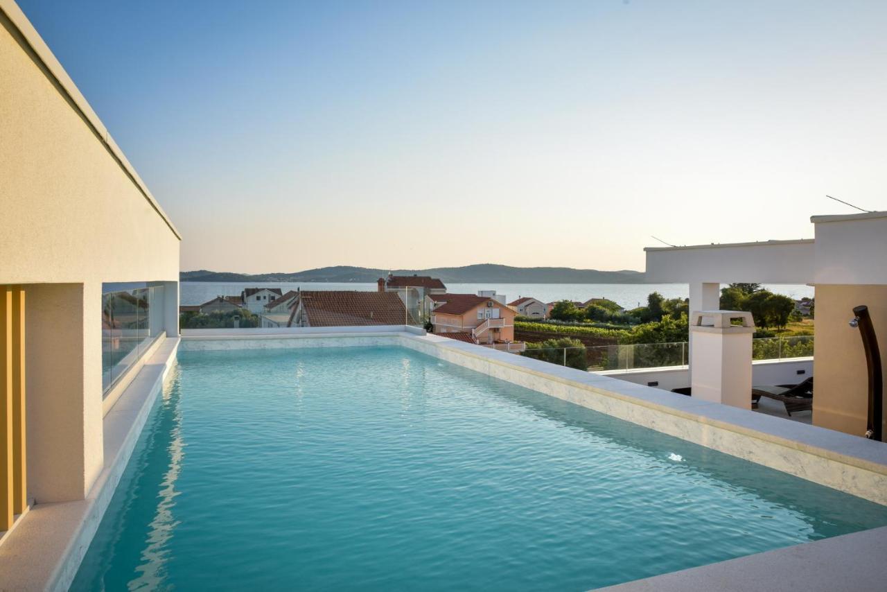 Luxury Apartments La Perla Бибинье Экстерьер фото