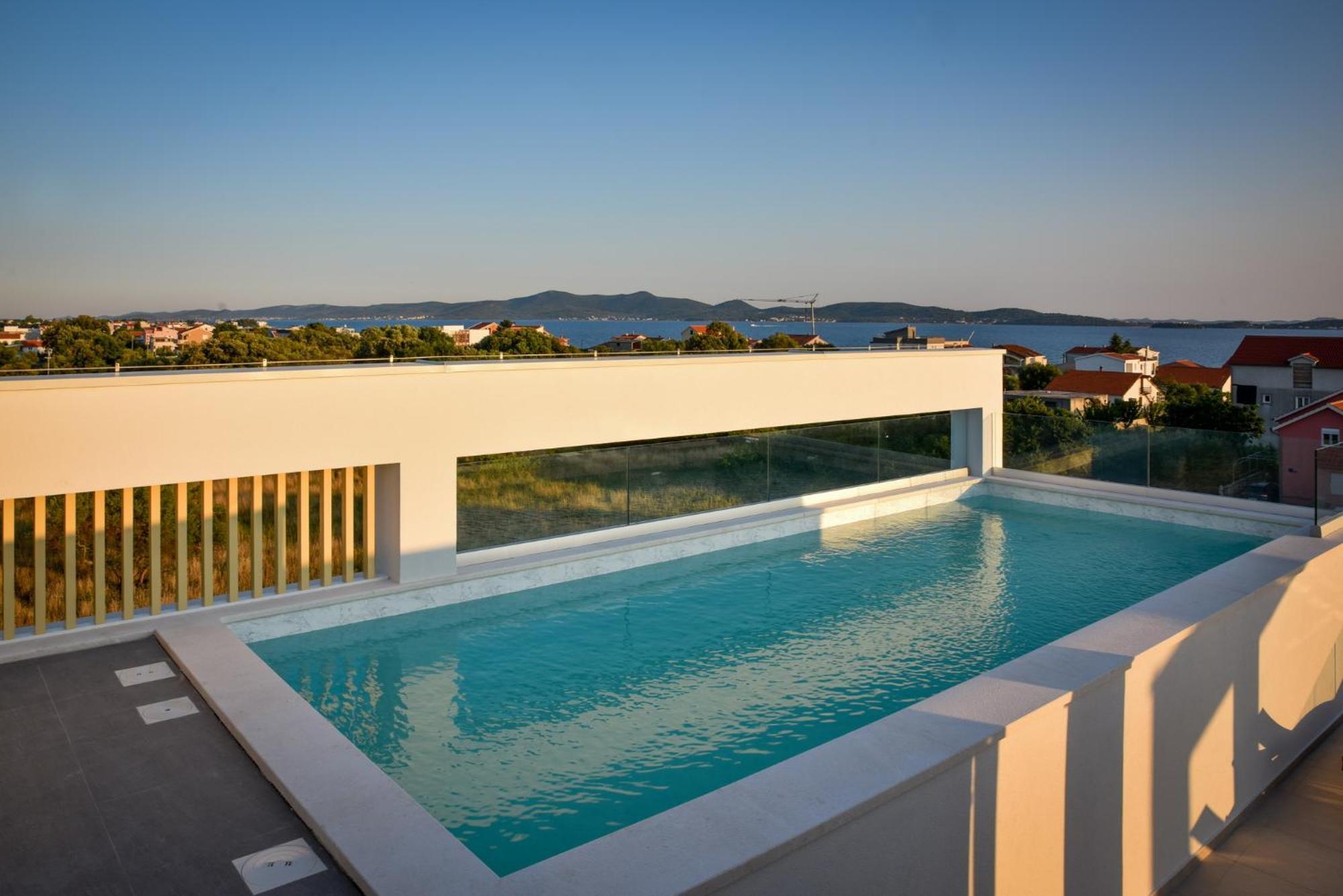 Luxury Apartments La Perla Бибинье Экстерьер фото