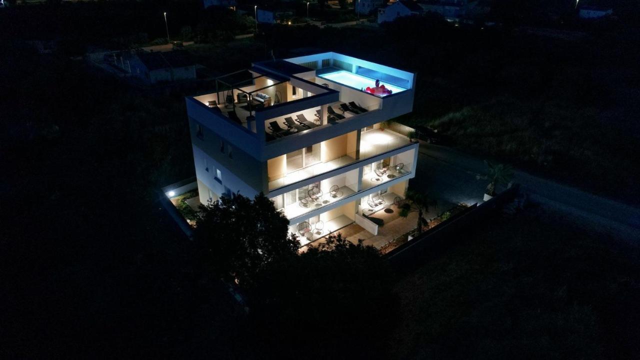 Luxury Apartments La Perla Бибинье Экстерьер фото