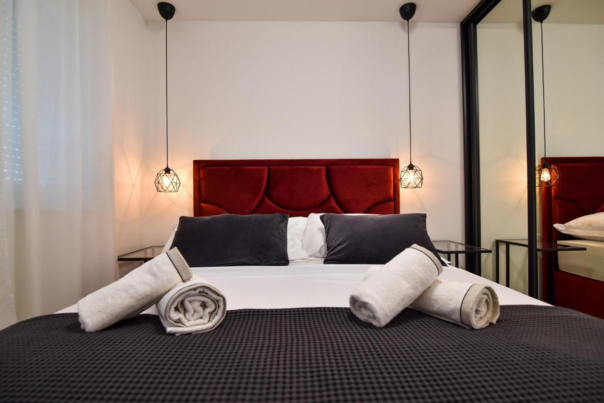 Luxury Apartments La Perla Бибинье Номер фото