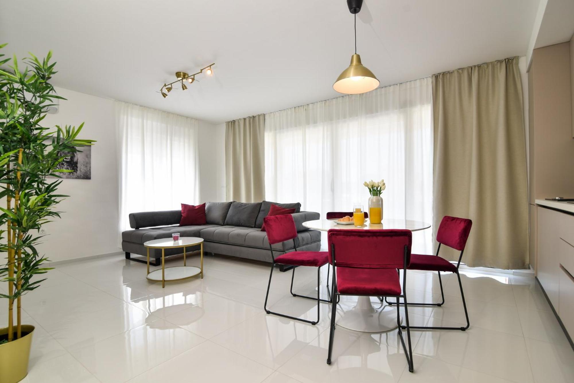 Luxury Apartments La Perla Бибинье Номер фото