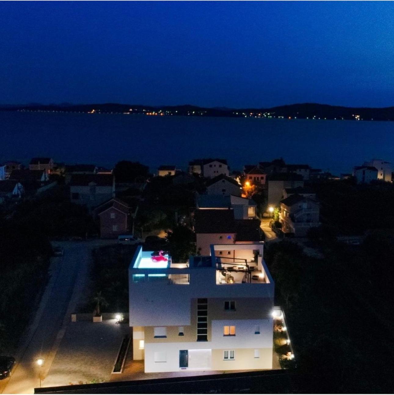 Luxury Apartments La Perla Бибинье Экстерьер фото